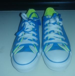 Cute Blue Converse, Size 6M/8W